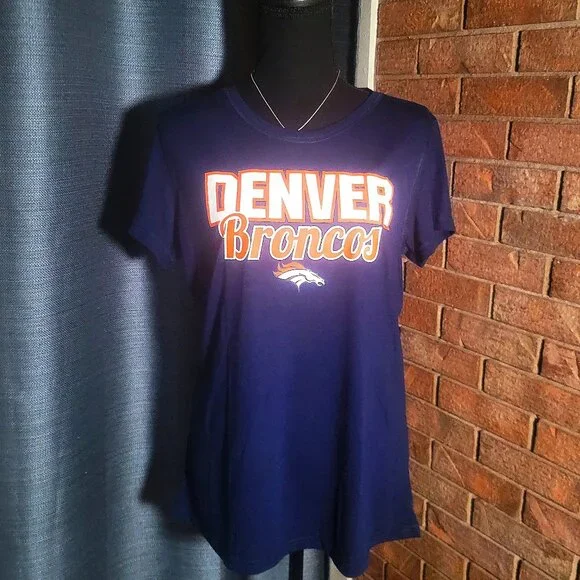 NWOT Denver Broncos Women's Round Neck Short Sleeve T-Shirt - Navy Size L - Picture 1 of 9